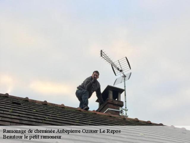 Ramonage de cheminée aubepierre-ozouer-le-repos-77720 Beautour le petit ramoneur