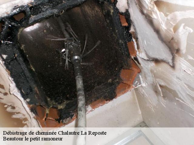 Débistrage de cheminée  chalautre-la-reposte-77520 Beautour le petit ramoneur